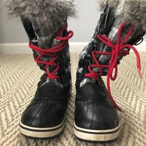 Sorel Waterproof Boots Size 8